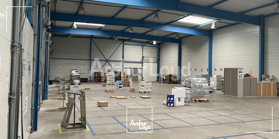 Locaux d'activité & Entrepôts - Location - VALENCIENNES - 59300 - 685-685 - 7719993