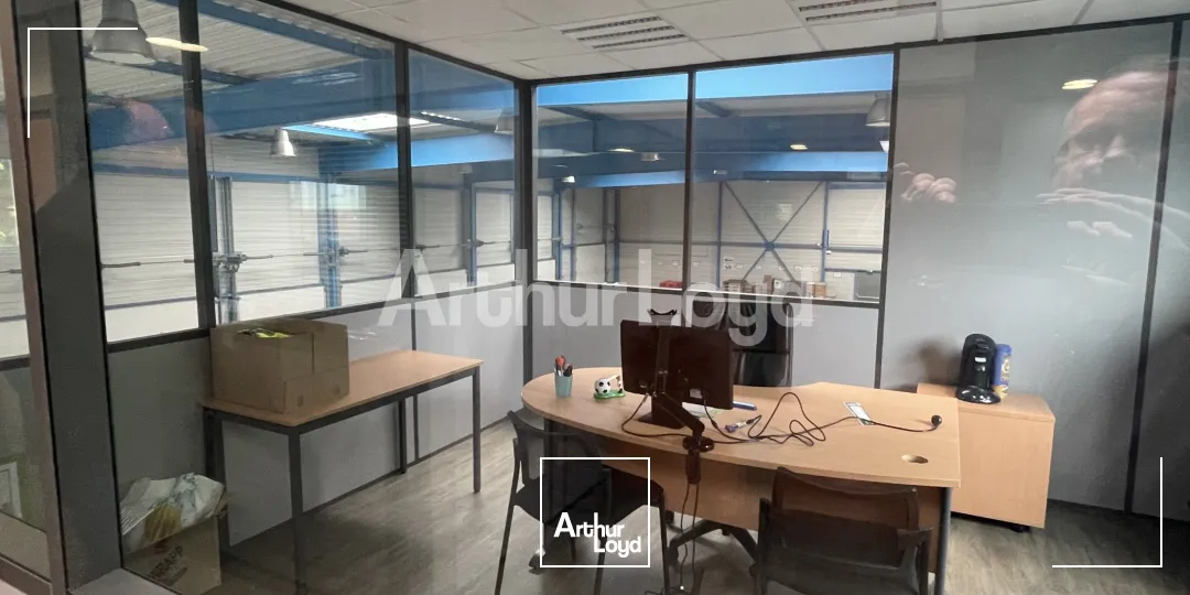 Locaux d'activité & Entrepôts - Location - VALENCIENNES - 59300 - 685-685 - 7719996