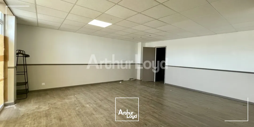 Locaux d'activité & Entrepôts - Location - SAINT MARTIN BOULOGNE - 62280 - 216-216 - 7720212