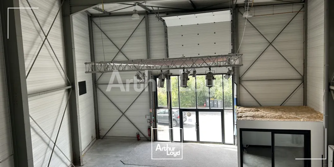 Locaux d'activité & Entrepôts - Vente - WAMBRECHIES - 59118 - 417-417 - 7720403