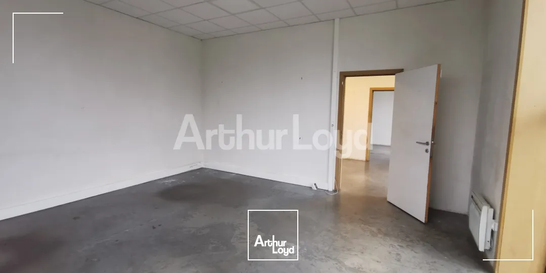 Locaux d'activité & Entrepôts - Location - ROUVIGNIES - 59220 - 615-615 - 7720465