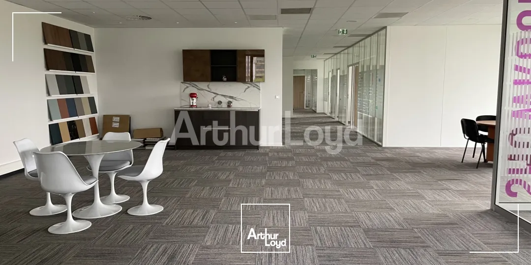 Bureaux - Location - VILLENEUVE D'ASCQ - 59650 - 106.5-343 - 7720577