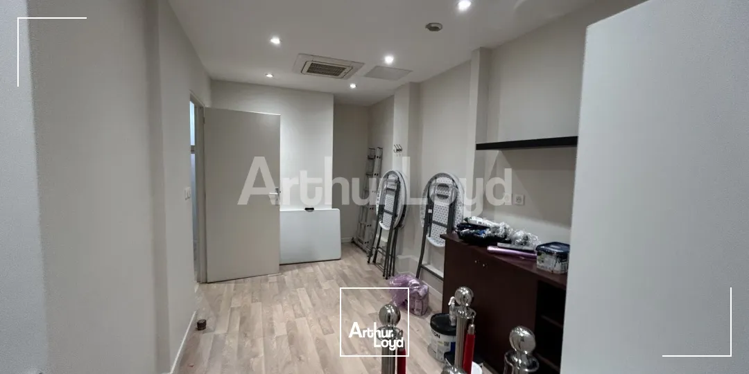 Locaux commerciaux - Location - LILLE - 59000 - 140-140 - 7720721