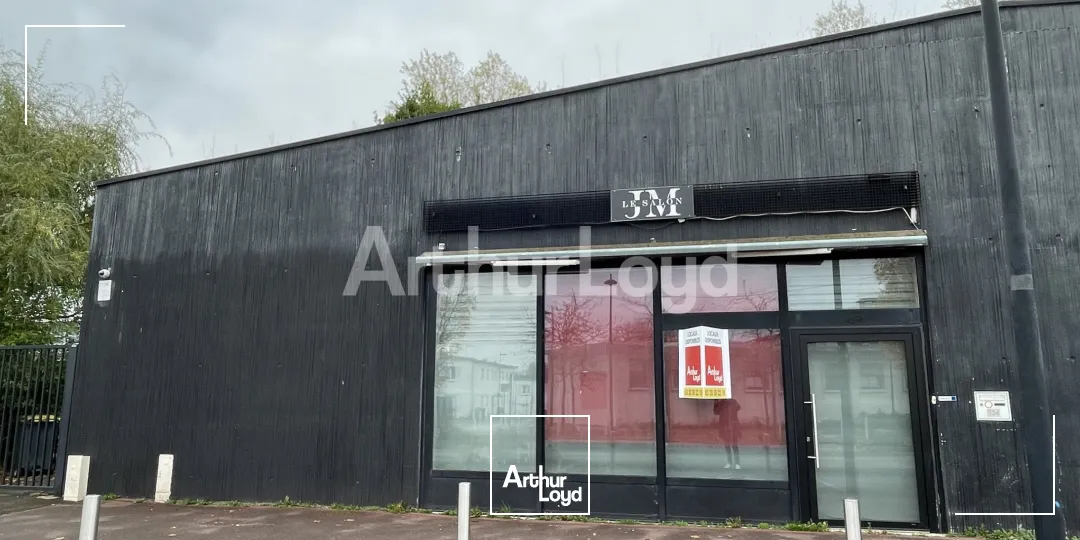 Locaux commerciaux - Location - HAUTMONT - 59330 - 486-486 - 7720737