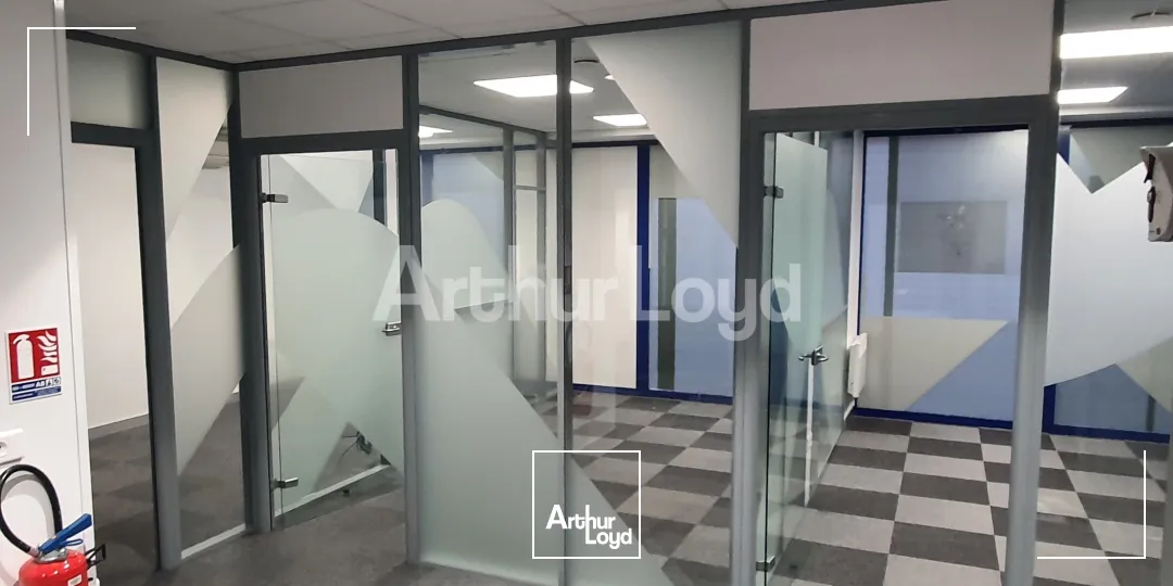 Locaux commerciaux - Location - LYS LEZ LANNOY - 59390 - 150-150 - 7720843