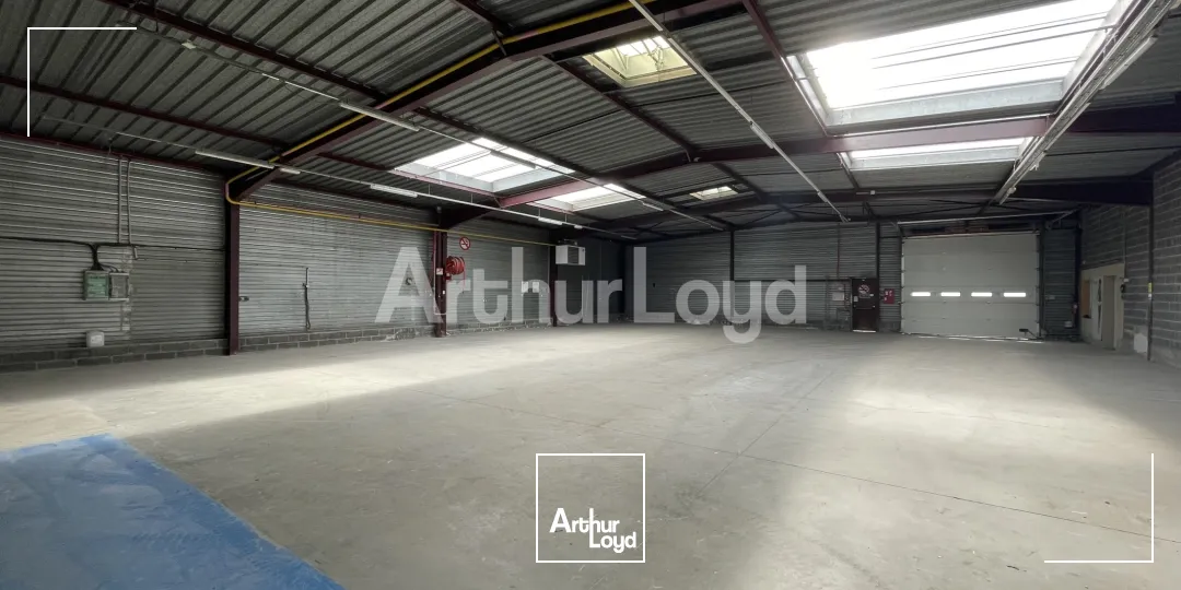 Locaux d'activité & Entrepôts - Vente - GUESNAIN - 59287 - 2000-2000 - 7721057