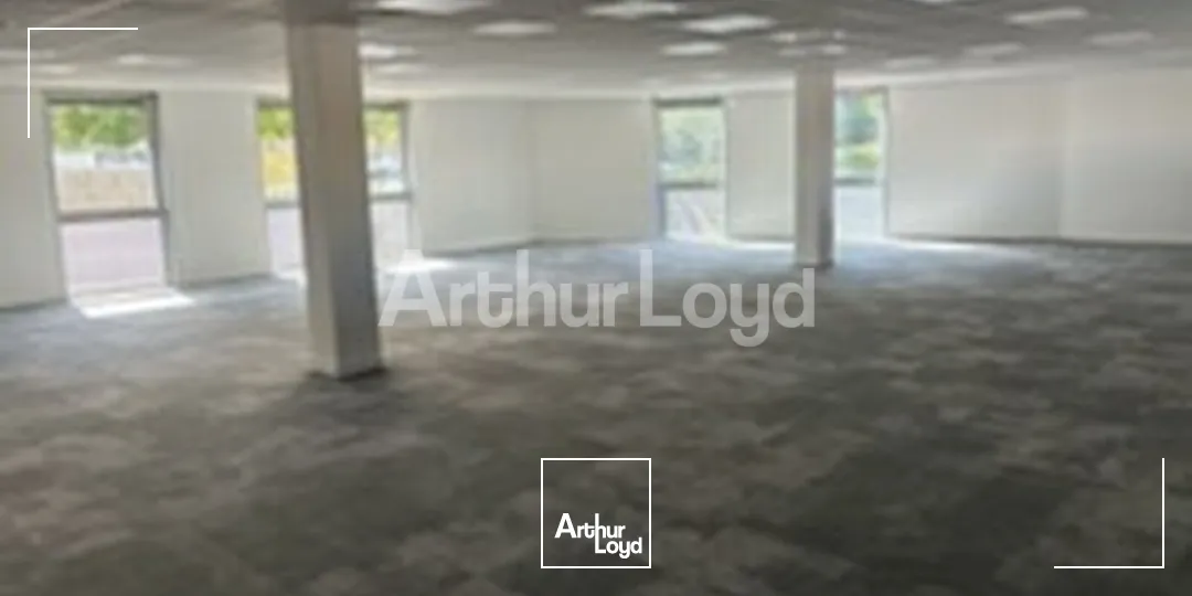 Bureaux - Location - MARCQ EN BAROEUL - 59700 - 66.11-2185.59 - 7721174