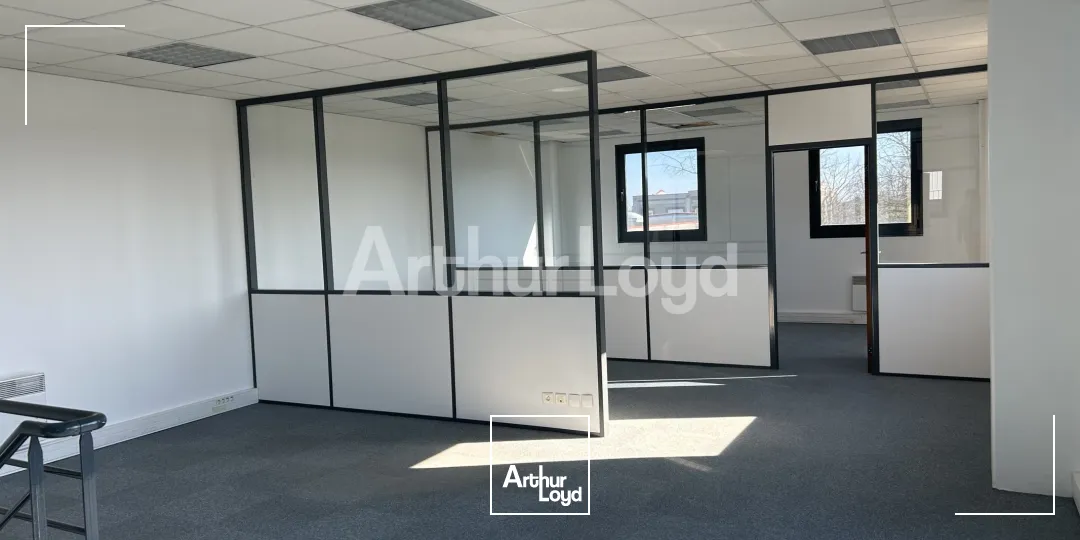 Locaux d'activité & Entrepôts - Location - SAINGHIN EN MELANTOIS - 59262 - 545-545 - 7721189