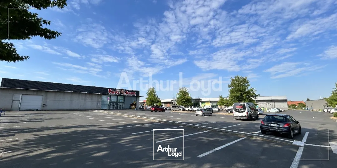 Locaux commerciaux - Location - HALLUIN - 59250 - 405-1855 - 7721198