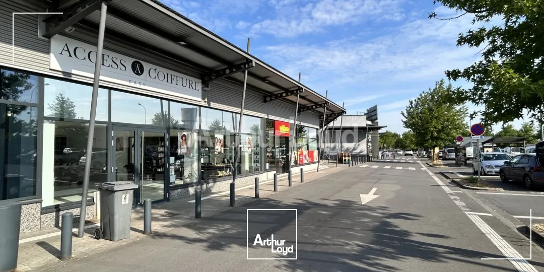 Locaux commerciaux - Location - HALLUIN - 59250 - 405-1855 - 7721196