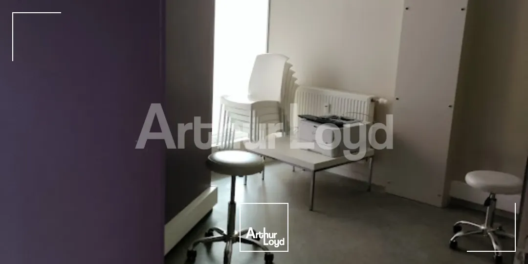 Locaux commerciaux - Vente - HAZEBROUCK - 59190 - 90-90 - 7721288