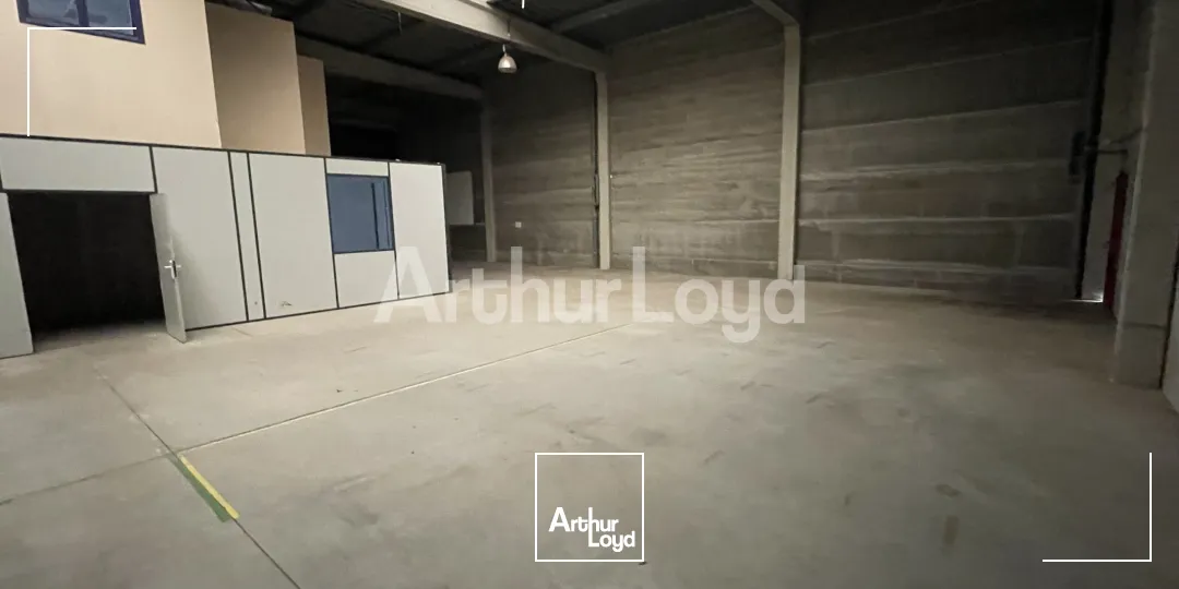 Locaux d'activité & Entrepôts - Location - LESQUIN - 59810 - 517-517 - 7721438