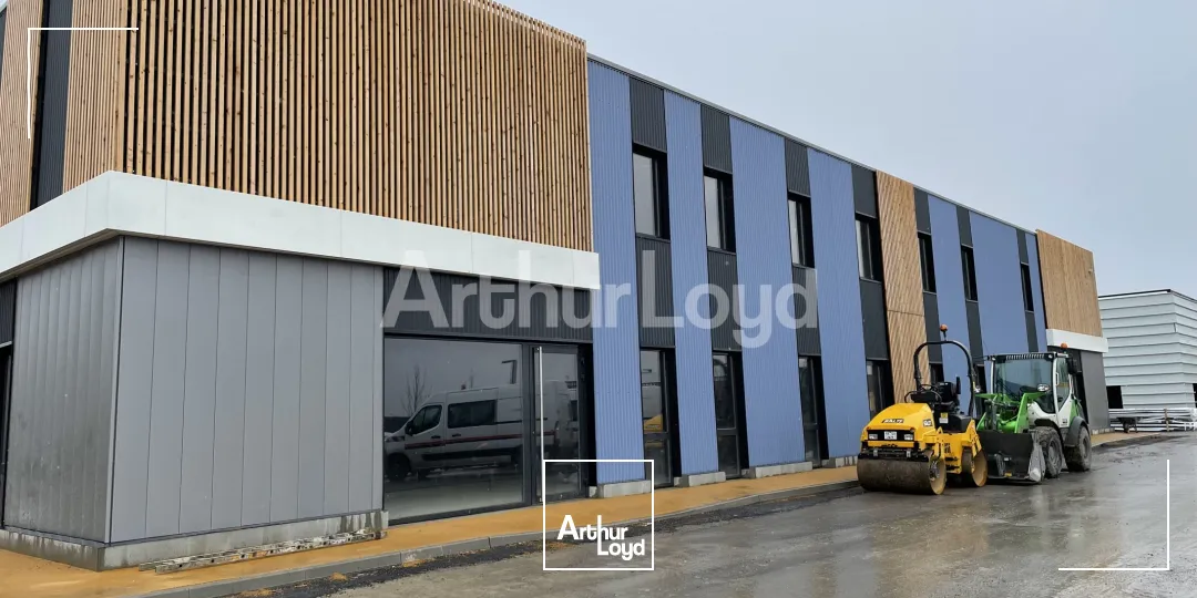 Locaux d'activité & Entrepôts - Vente - SIN LE NOBLE - 59450 - 357-1299 - 7721517