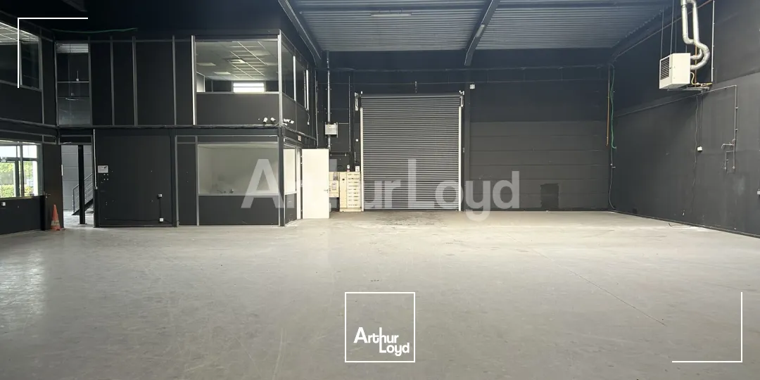 Locaux d'activité & Entrepôts - Location - RONCQ - 59223 - 655.25-2617.46 - 7721686