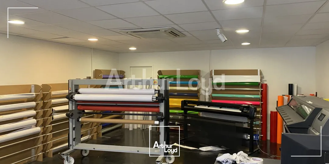 Locaux d'activité & Entrepôts - Location - RONCQ - 59223 - 655.25-2617.46 - 7721685