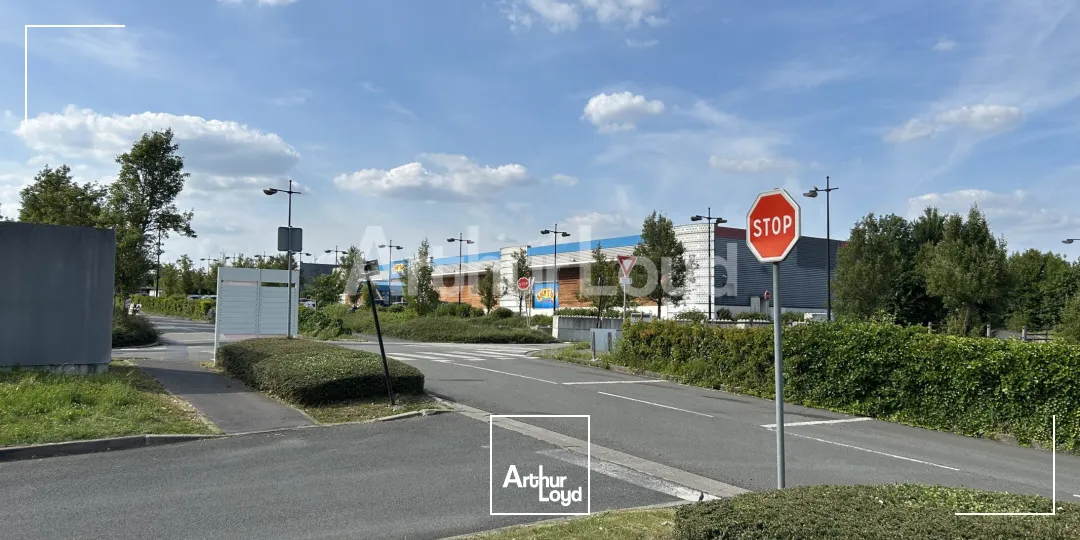 Locaux commerciaux - Location - LA SENTINELLE - 59174 - 450-450 - 7721726
