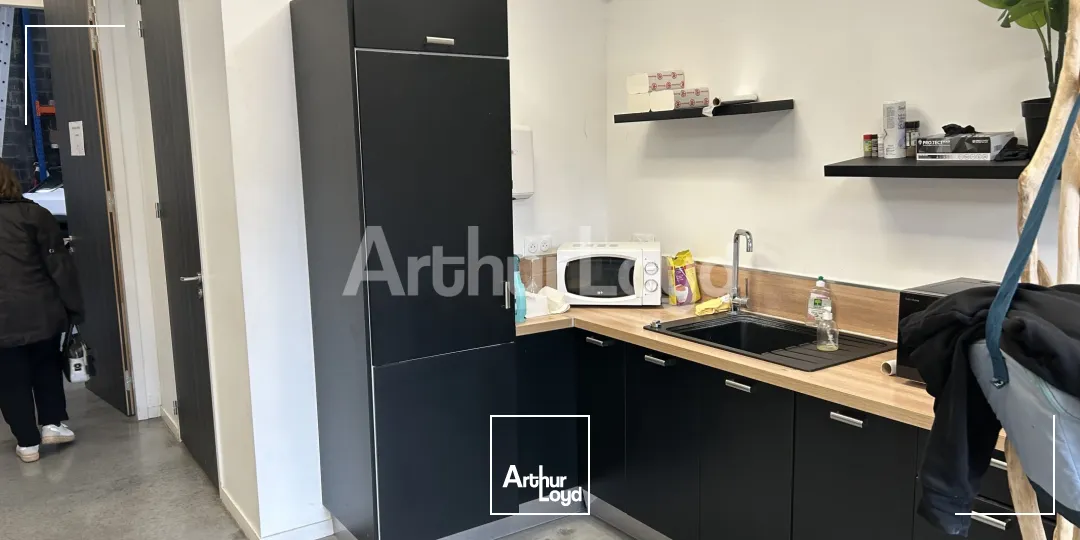 Locaux d'activité & Entrepôts - Location - LESQUIN - 59810 - 517-517 - 7721804