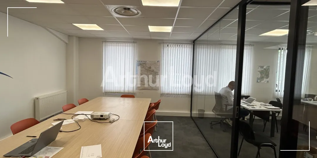 Locaux d'activité & Entrepôts - Location - LESQUIN - 59810 - 517-517 - 7721802