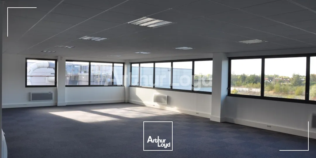 Locaux d'activité & Entrepôts - Location - CROIX - 59170 - 599-2179 - 7721973