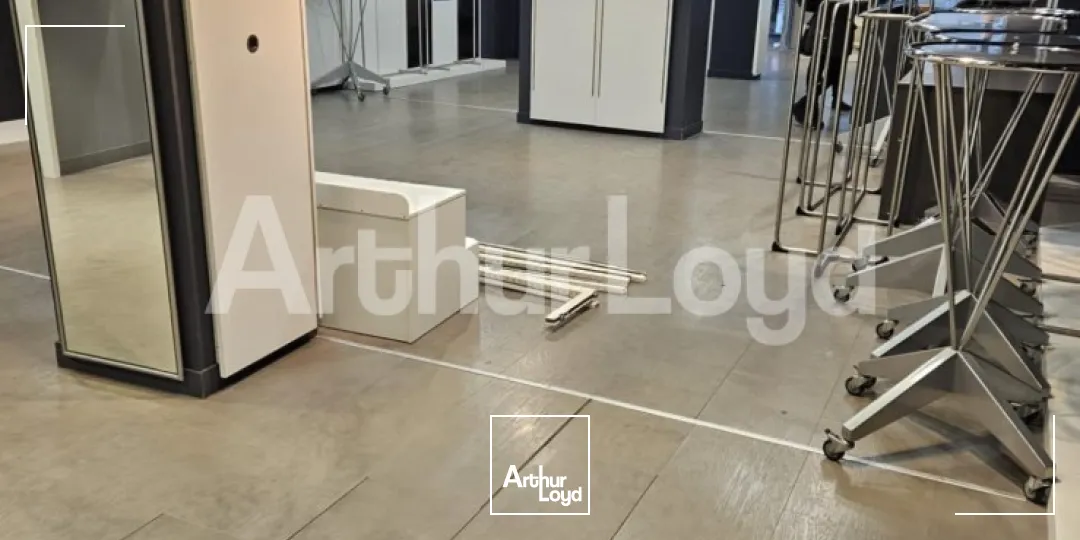 Locaux commerciaux - Cession - DUNKERQUE - 59140 - 182-182 - 7722043