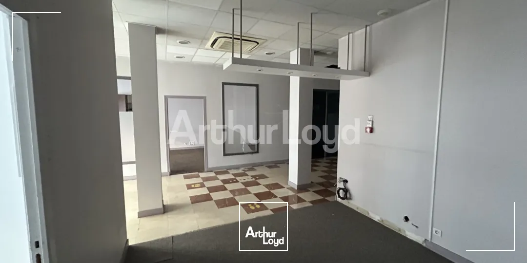 Locaux commerciaux - Location - LILLE - 59000 - 111.5-583.5 - 7722169