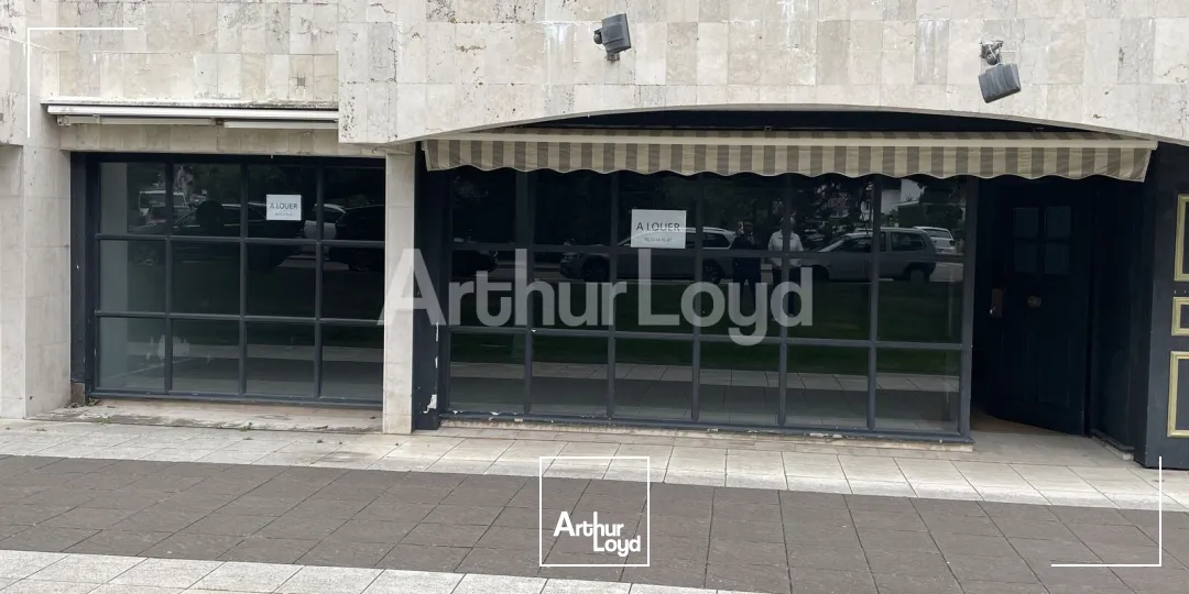 Locaux commerciaux - Location - LE TOUQUET PARIS PLAGE - 62520 - 147.77-147.77 - 7722653