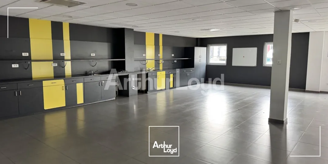 Locaux d'activité & Entrepôts - Location - RONCQ - 59223 - 4742.62-4742.62 - 7722686