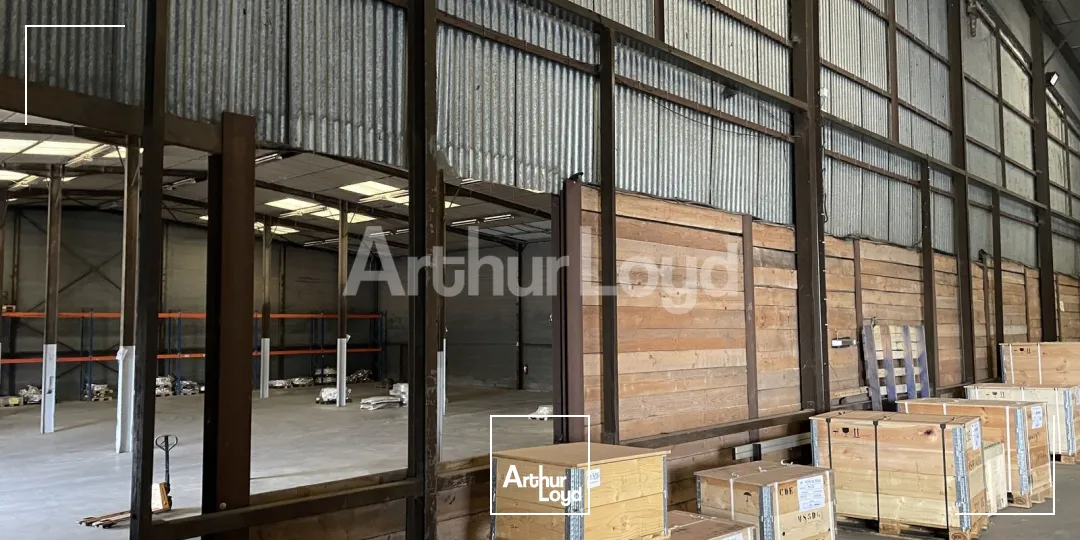 Locaux d'activité & Entrepôts - Vente - FONTAINE NOTRE DAME - 59400 - 2500-2500 - 7722850