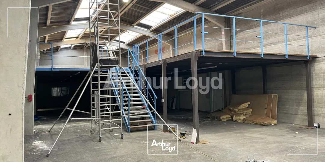 Locaux d'activité & Entrepôts - Vente - SALOME - 59496 - 209-3740 - 7722964