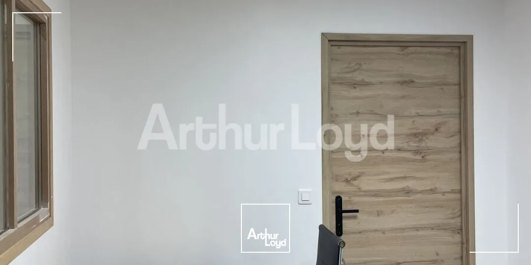 Bureaux - Location - METEREN - 59270 - 100-100 - 7723171