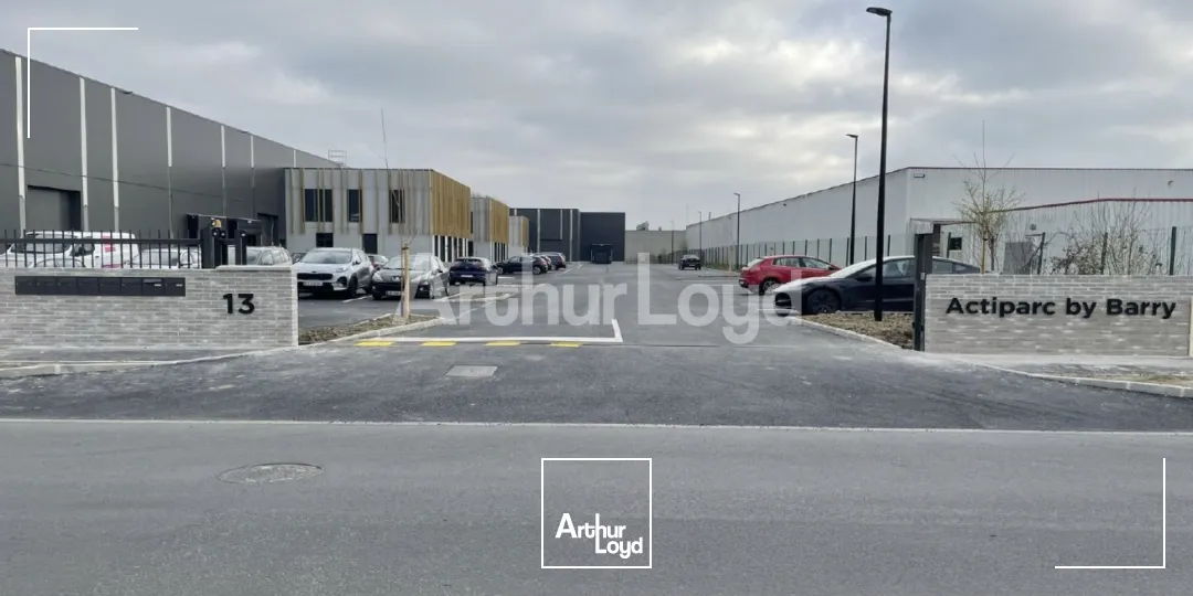 Locaux d'activité & Entrepôts - Location - LEERS - 59115 - 451-2113 - 7723213