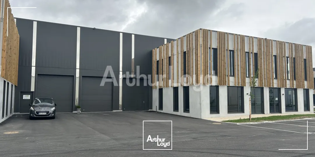 Locaux d'activité & Entrepôts - Location - LEERS - 59115 - 451-2113 - 7723210