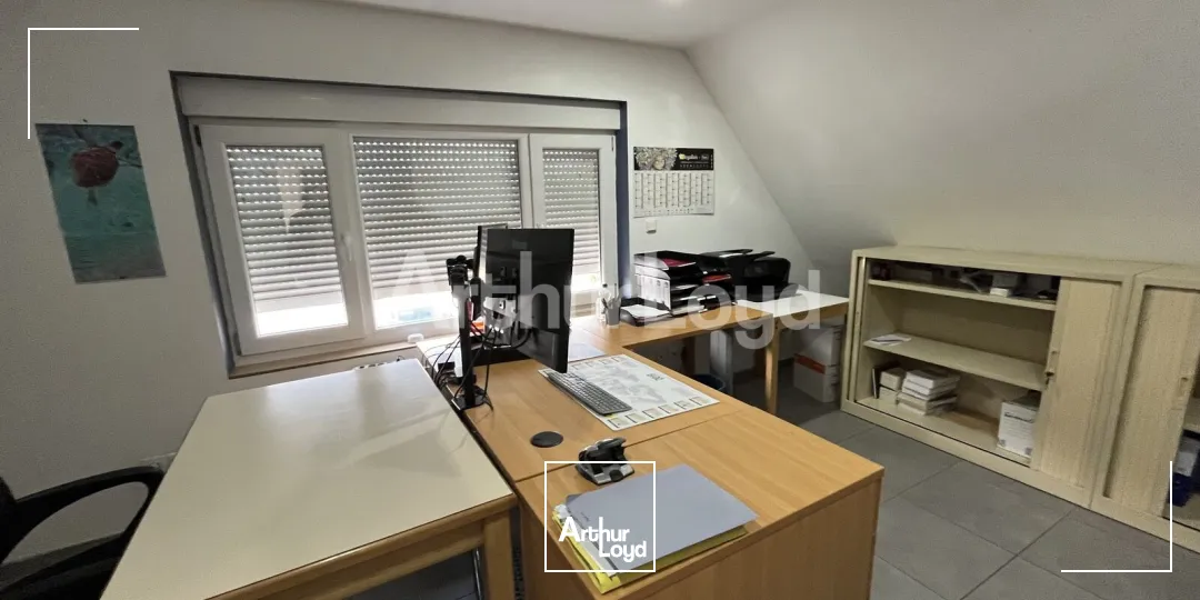 Locaux d'activité & Entrepôts - Vente - BRUILLE SAINT AMAND - 59199 - 1104-1104 - 7723389