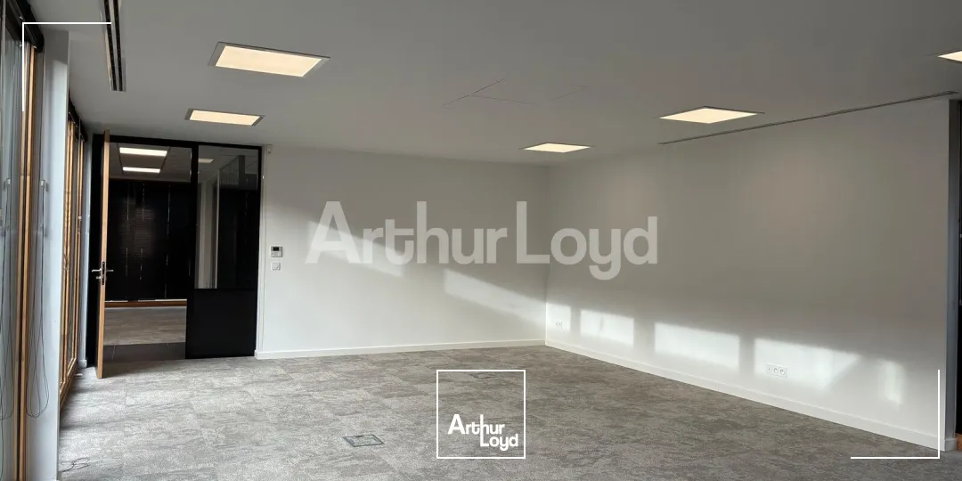 Bureaux - Location - VILLENEUVE D'ASCQ - 59650 - 221-710.25 - 7723510