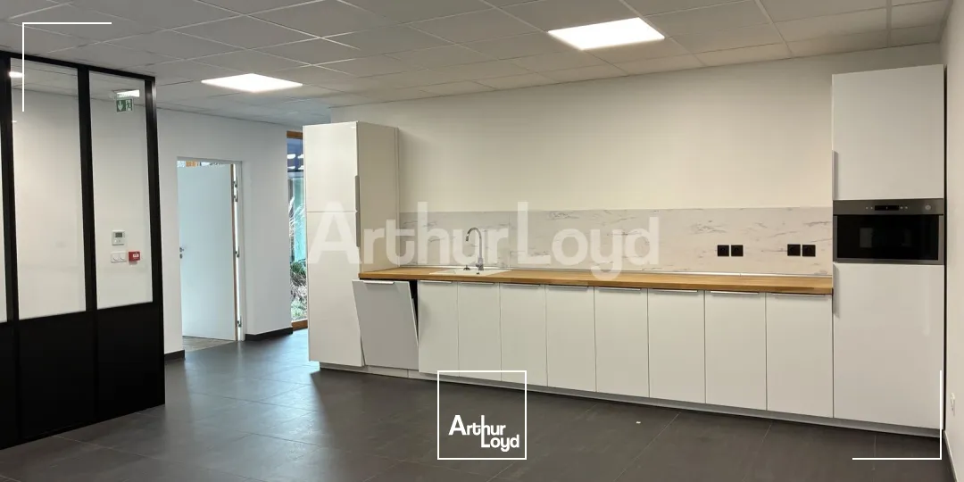 Bureaux - Location - VILLENEUVE D'ASCQ - 59650 - 221-710.25 - 7723508