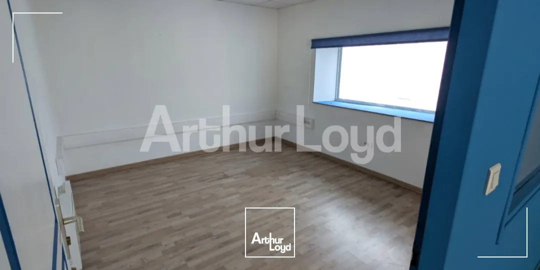 Locaux commerciaux - Location - TRITH SAINT LEGER - 59125 - 189-189 - 7723842