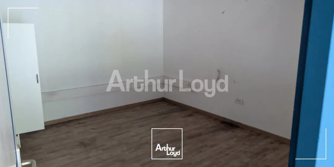 Locaux commerciaux - Location - TRITH SAINT LEGER - 59125 - 189-189 - 7723845