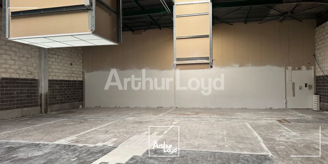 Locaux d'activité & Entrepôts - Location - WASQUEHAL - 59290 - 882-882 - 7723975