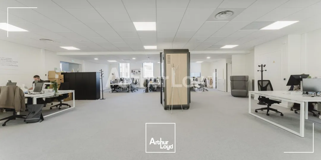 Bureaux - Location - VILLENEUVE D'ASCQ - 59650 - 82-3098 - 7724100