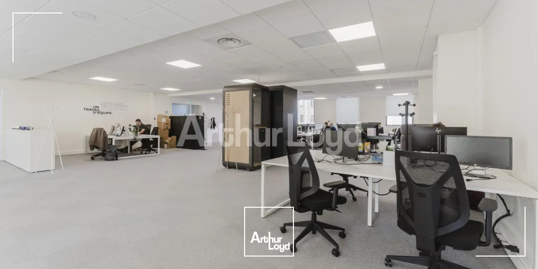 Bureaux - Location - VILLENEUVE D'ASCQ - 59650 - 82-3098 - 7724101