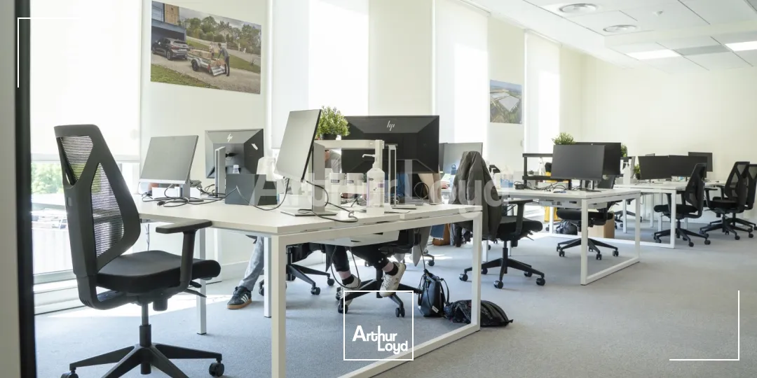 Bureaux - Location - VILLENEUVE D'ASCQ - 59650 - 82-3098 - 7724104