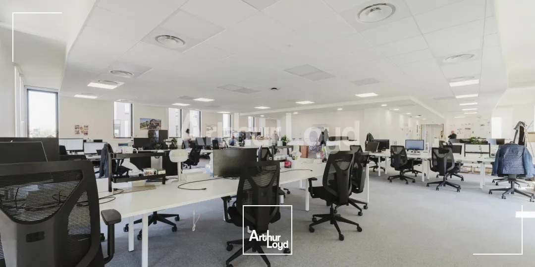 Bureaux - Location - VILLENEUVE D'ASCQ - 59650 - 82-3098 - 7724106