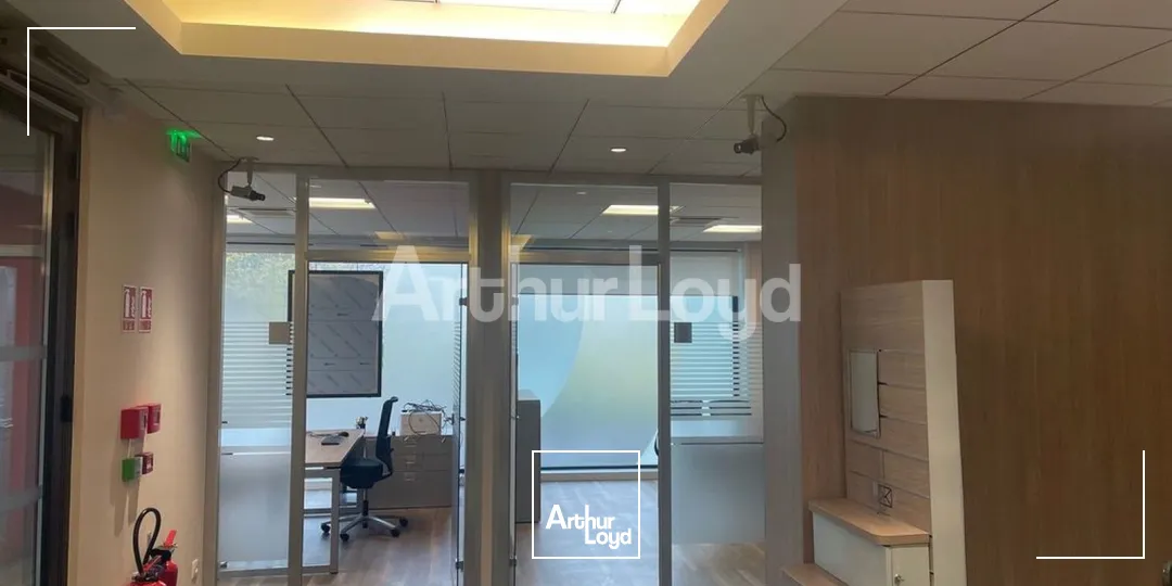 Locaux commerciaux - Location - BOUSBECQUE - 59166 - 150-150 - 7724481