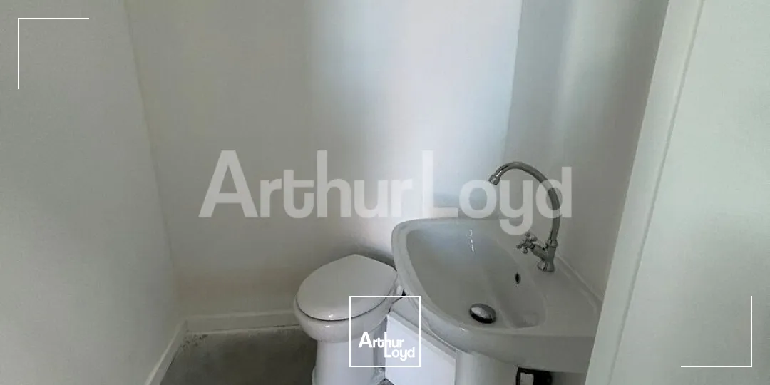 Locaux d'activité & Entrepôts - Location - PETITE FORET - 59494 - 168-168 - 7724874