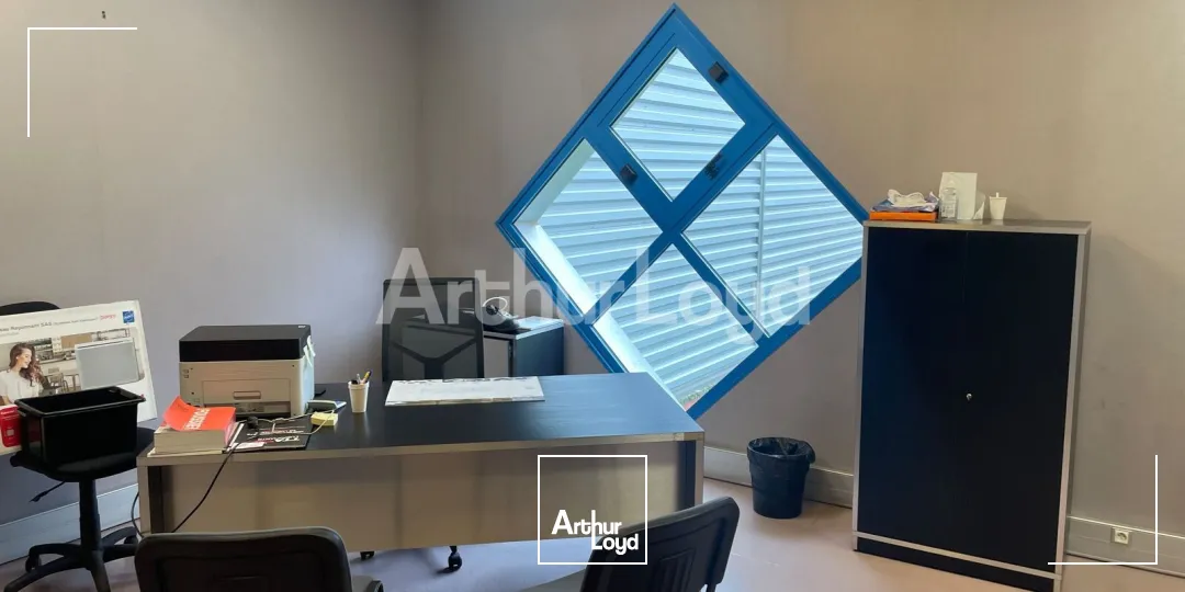 Locaux d'activité & Entrepôts - Location - DOUVRIN - 62138 - 2200-2200 - 7725143