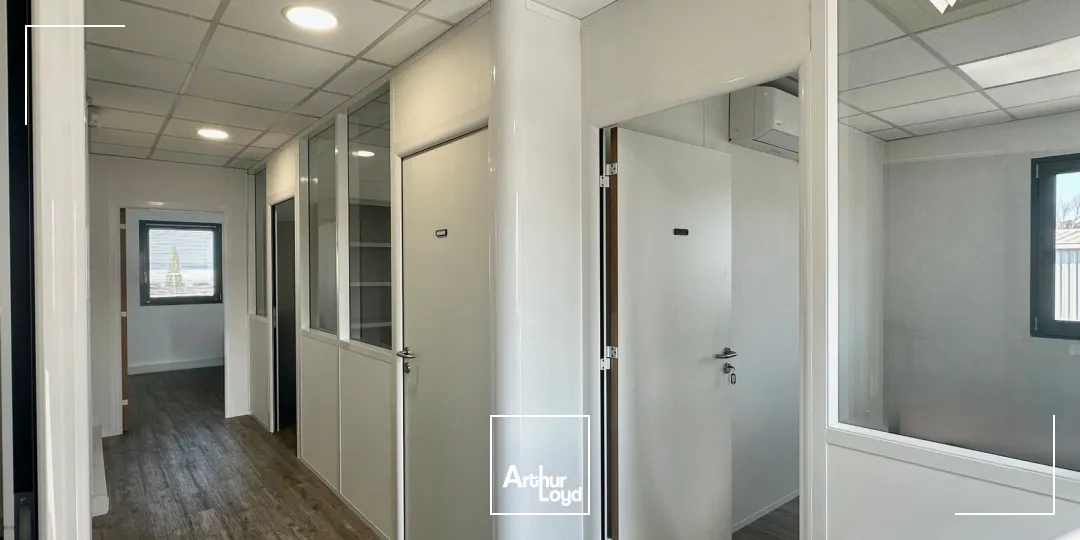 Locaux d'activité & Entrepôts - Location - AIX EN PROVENCE - 13290 - 330-330 - 7725569