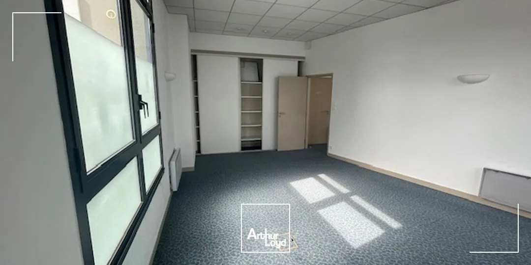 Bureaux - Location - LESNEVEN - 29260 - 52-52 - 7725619