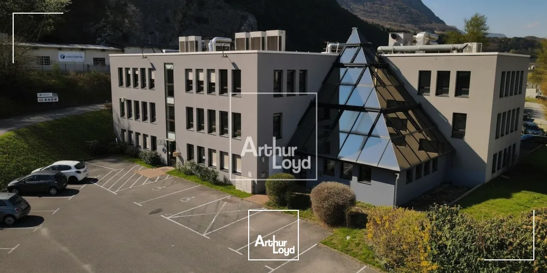 Bureaux - Location - SASSENAGE - 38360 - 77.18-1198.41 - 7725680