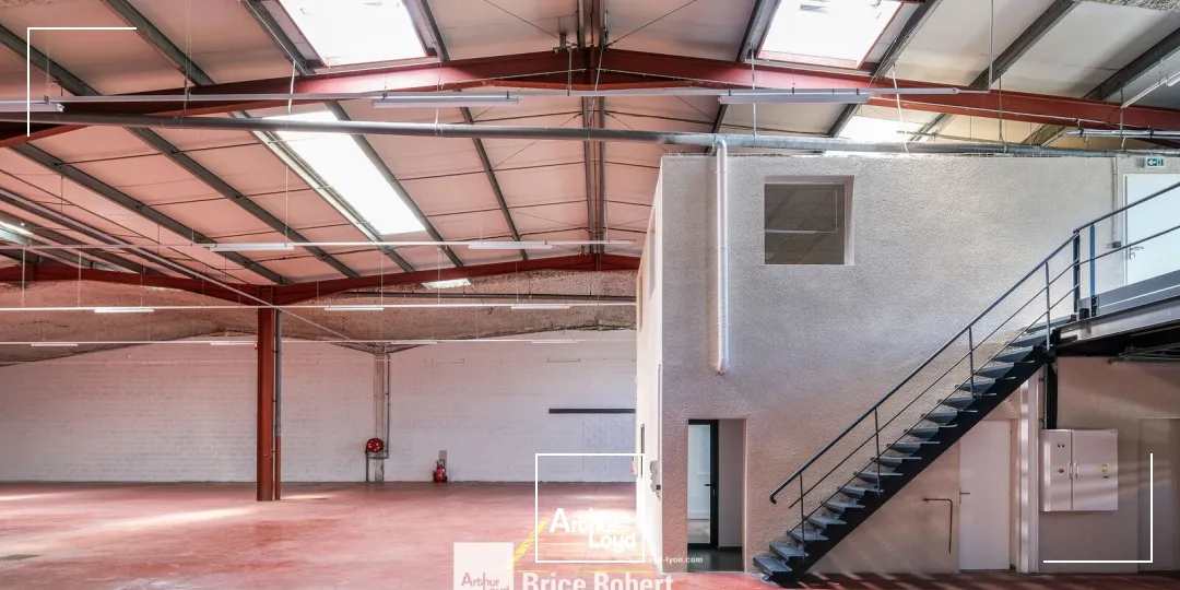 Locaux d'activité & Entrepôts - Location - CORBAS - 69960 - 1247-6034 - 7726001