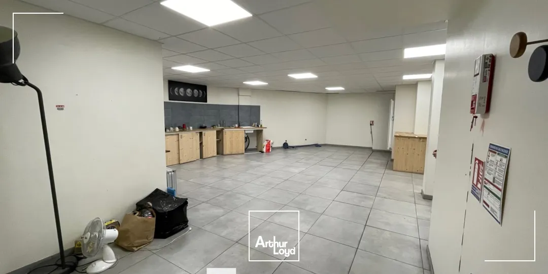 Locaux commerciaux - Vente - LYON - 69007 - 87.31-87.31 - 7726062